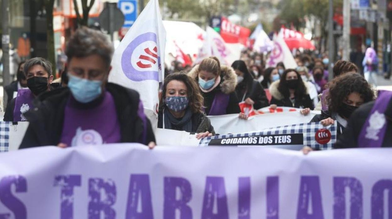 Manifestación por el 8M esta mañana en Santiago de Compostela