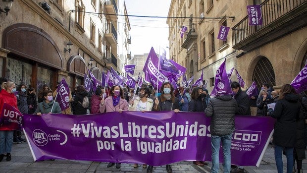 Mañueco y Tudanca coinciden a la hora de pedir la igualdad entre mujeres y hombres