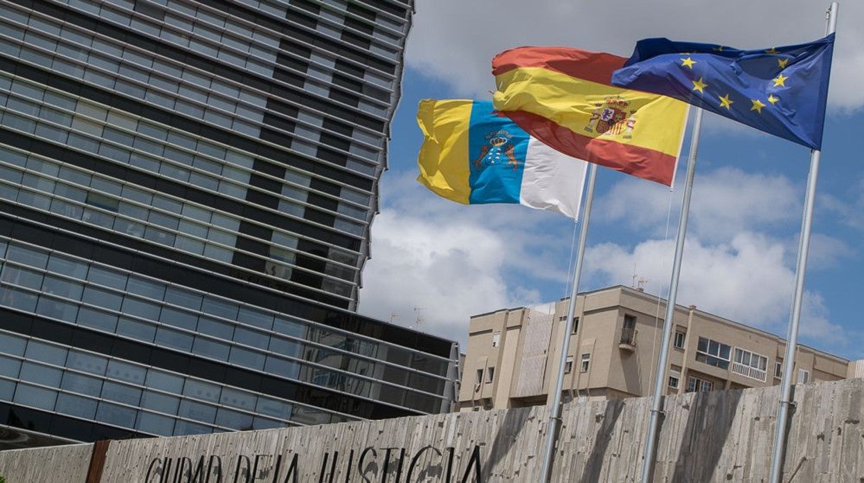 Fachada de la Ciudad de la Justicia de Las Palmas