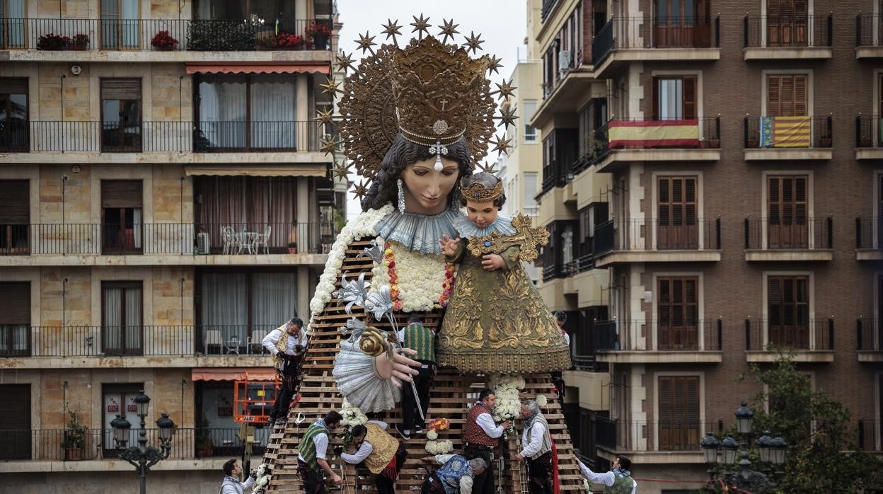 La figura de la Virgen de los Desamparados, este jueves, en Valencia