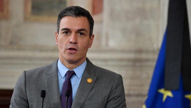 Sánchez asegura que garantizará el orden público ante la "minoría violenta" en el paro de los transportistas