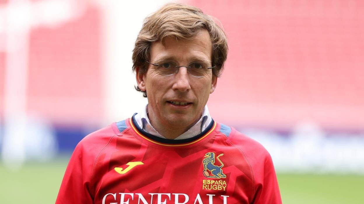 José Luis Martínez-Almeida en el estadio Wanda Metropolitano