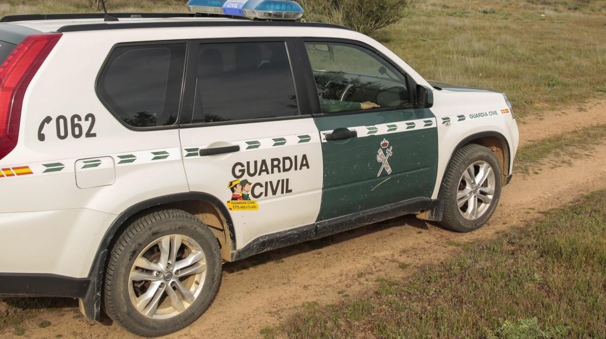 Un vehículo de la Guardia Civil