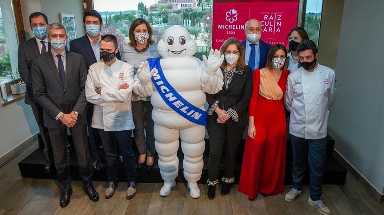 Autoridades en la presetnación de la Gala Guía Michelín que se celebrará en Toledo