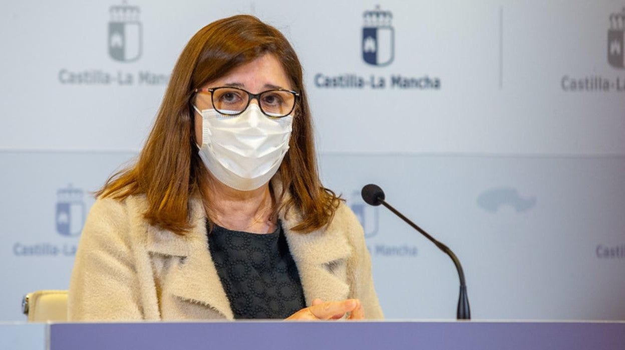 Regina Leal durante su comparencia en rueda de prensa