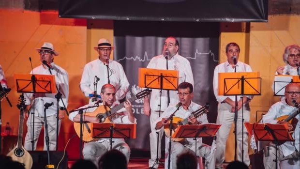 'Son para Ucrania', el concierto solidario con Ucrania del grupo 'Candela y son'