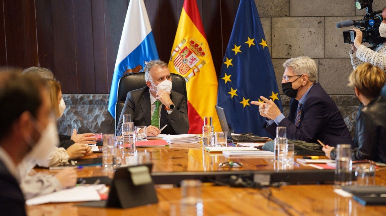 Imagen de la reunión del Consejo de Gobierno en Tenerife