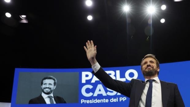 Casado deja su escaño en el Congreso y renuncia a toda responsabilidad en el PP