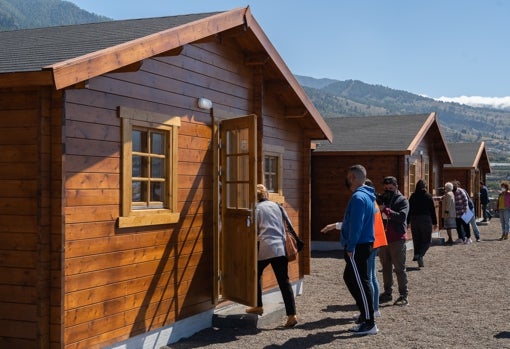 Las viviendas de madera tienen tres habitaciones y 74 m2