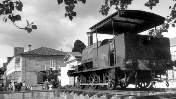 La locomotora de la primera línea de tren gallega volverá a relucir musealizada