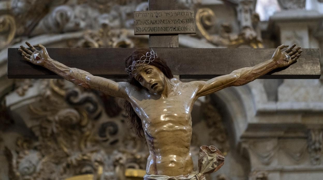 Cristo de la Agonía Redentora que custodia la Catedral de Salamanca y que en la medianoche de este Miércoles Santo volverá a salir en procesión