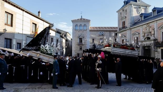 El Divino Encuentro pone un final sobrio a la Semana Santa madrileña