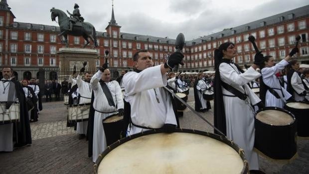 La tamborrada atronará la Plaza Mayor como fin de Semana Santa