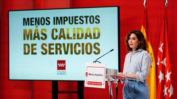 La calculadora fiscal de Ayuso informa a los madrileños de en qué se gasta cada euro de sus impuestos