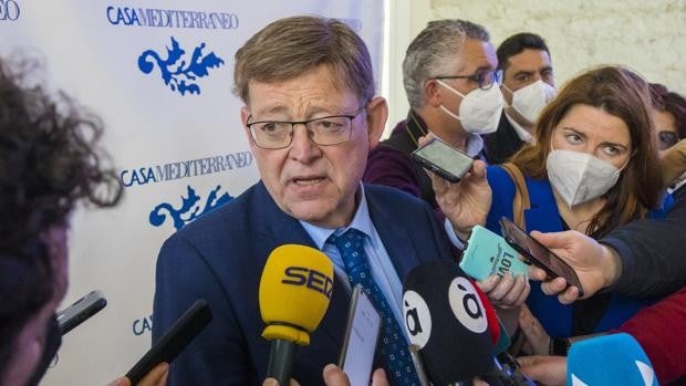 Ximo Puig da por muerta la tasa turística que promueve su propio Gobierno antes de aprobarla