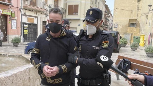 Prisión provisional y sin fianza para 'El Tuvi' por el crimen de una mujer embarazada en Xàtiva