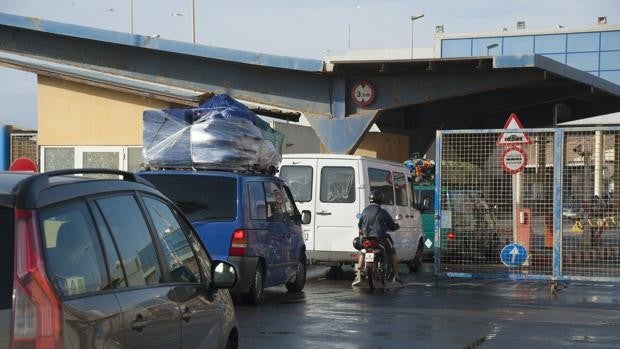 El Gobierno pospone 15 días más la reapertura de fronteras de Ceuta y Melilla para «ultimar» detalles con Marruecos