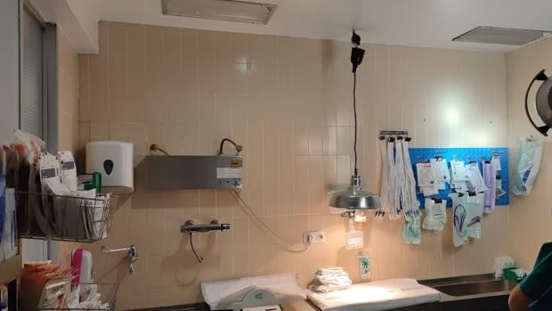 Denuncian el «déficit en medidas sanitarias» en los paritorios del Hospital Clínico de Valencia