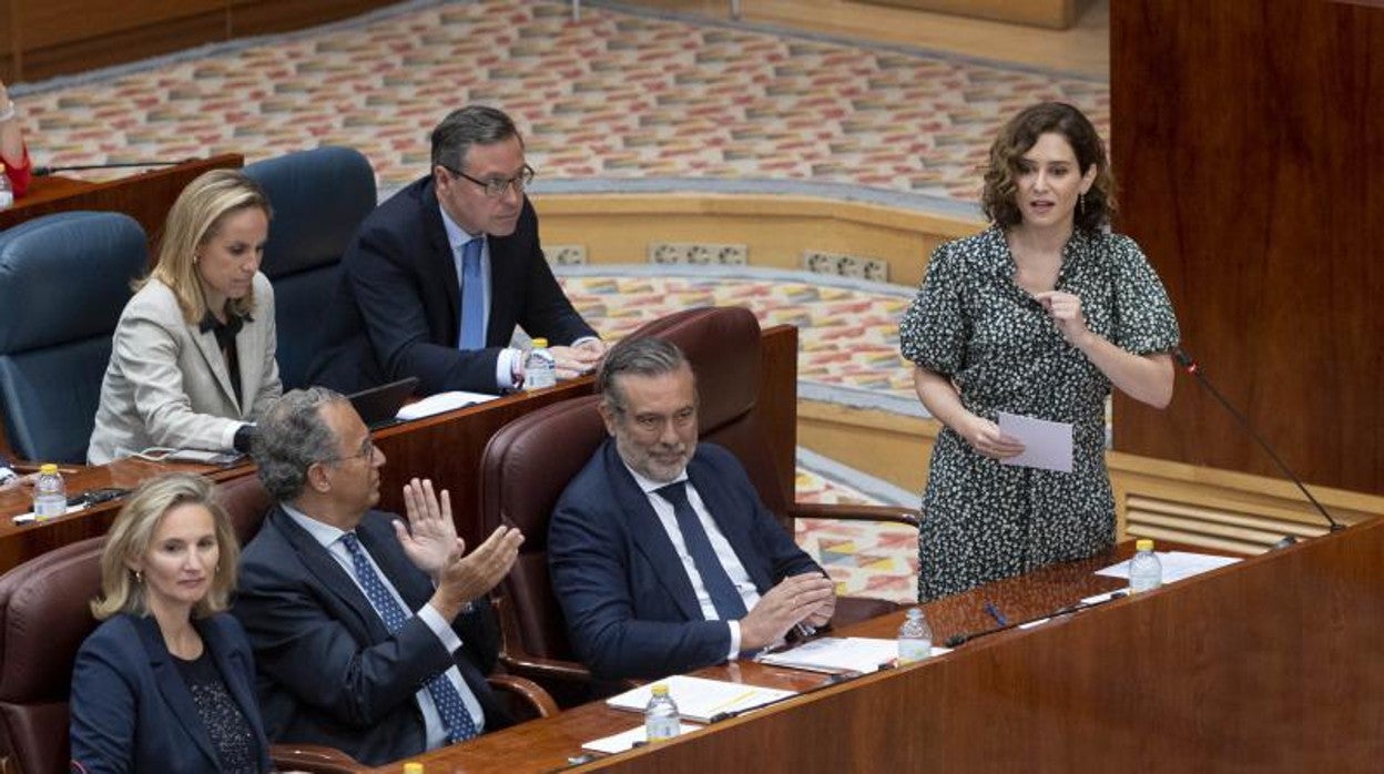 La presidenta de la Comunidad de Madrid, Isabel Díaz Ayuso, esta mañana en la sesión de control en la Asamblea de Madrid