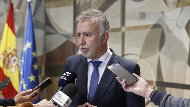 Los móviles del Gobierno de Canarias, libres del espionaje de Pegasus "por el momento"