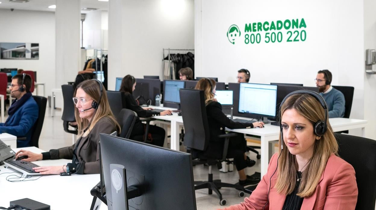 Mercadona cambia el número de atención al cliente: así quedan los canales para contactar con la empresa