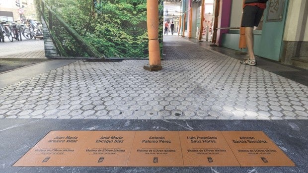 Covite pide que Bilbao deje de ser la única capital vasca que no reconoce a las víctimas de ETA