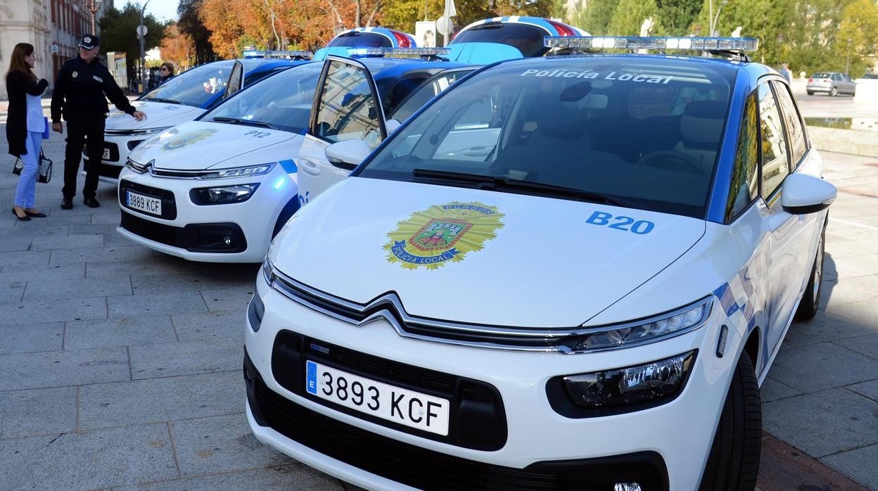 Coches patrulla de la Policía Local de Burgos