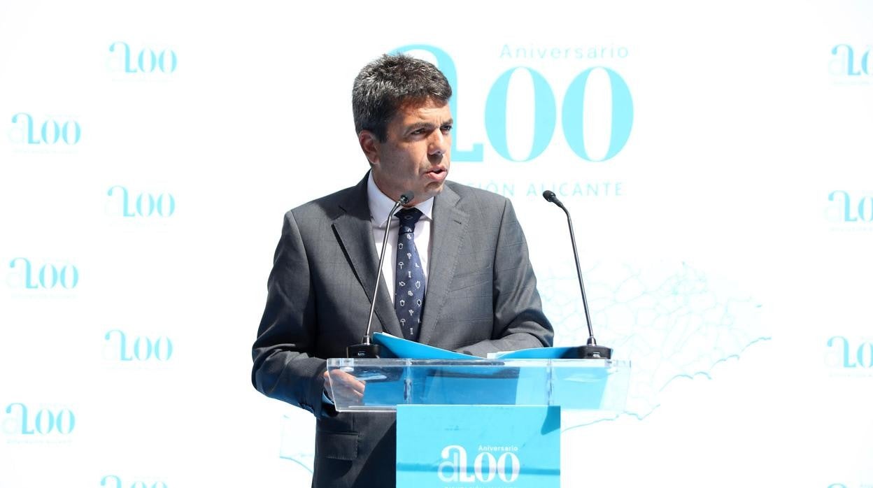 Mazón reivindica la autonomía de la Diputación y agua para Alicante en el 200 aniversario de la institución