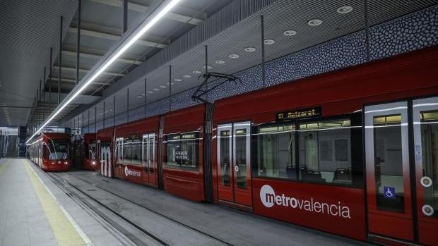 La Línea 10 del Metro de Valencia entra en funcionamiento: del centro a Nazaret en 16 minutos