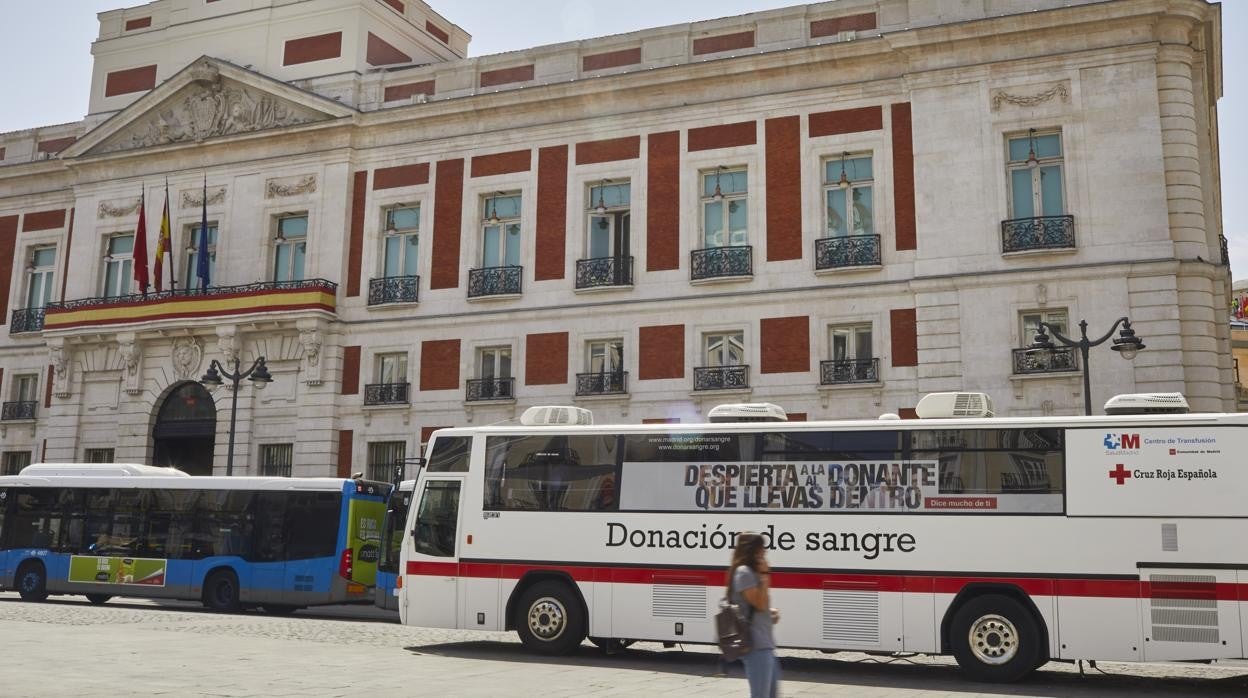 Estas son las estaciones de Metro en las que regalan entradas de cine al donar sangre