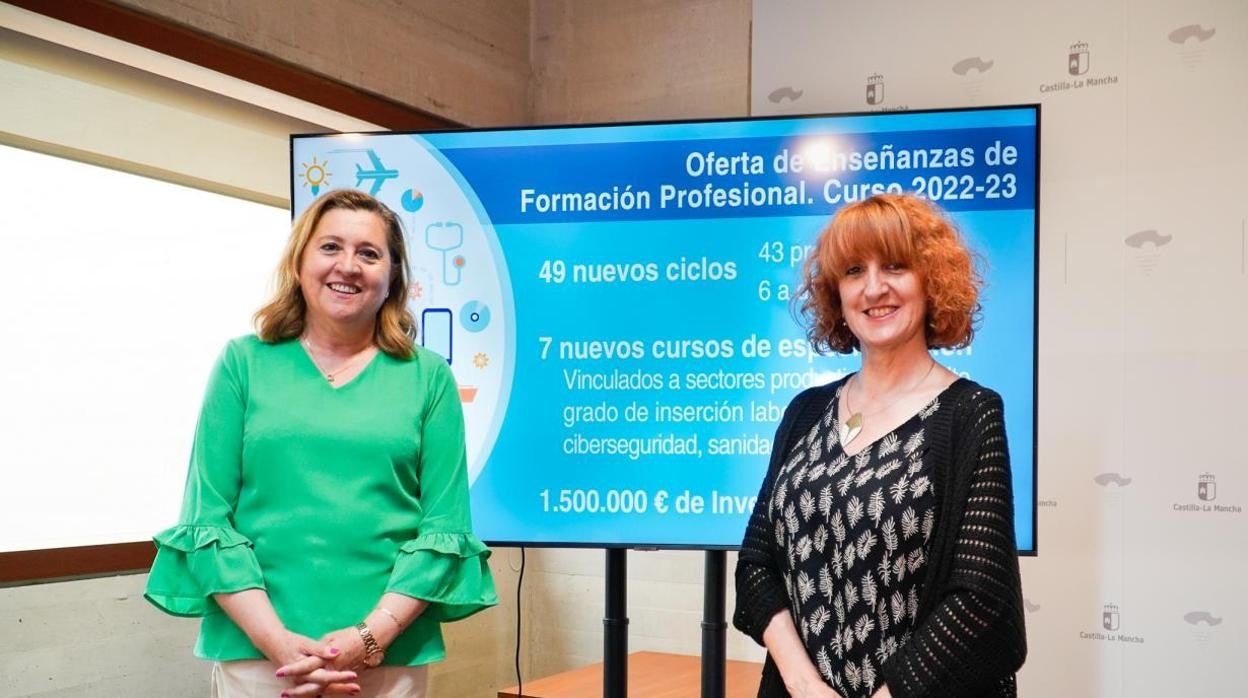 Rosa Ana Rodríguez (dcha) y Maite Company presentan la oferta educativa de FP