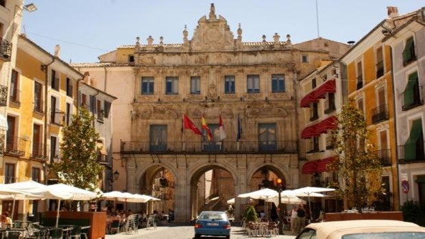 Dolz culpa a Cs de «la pérdida de 1,9 millones» para el Ayuntamiento por no venderse el edificio ICONA