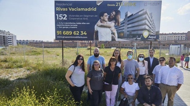 Rivas: El alcalde se reunirá con las familias sin licencias de obras para frenar la querella