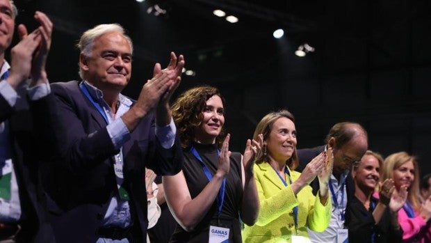 Ayuso elegida presidenta del PP de Madrid con el 99,12 por ciento de los votos