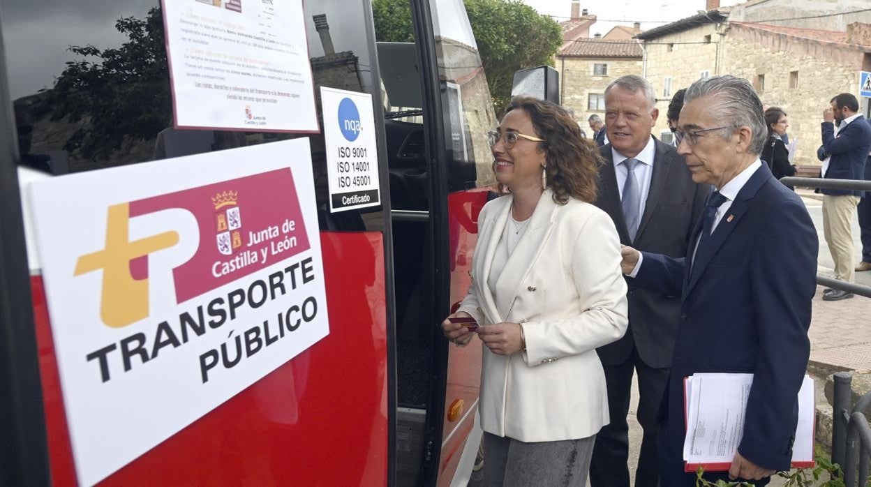 Castilla y León completa el mapa del transporte a la demanda gratuito, que incluye ya las 123 zonas básicas de salud