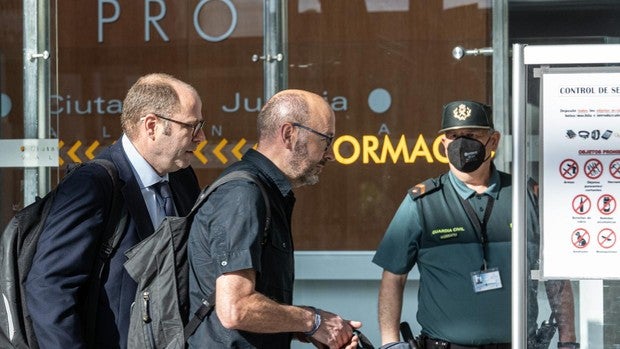 El hermano de Ximo Puig culpa a la Generalitat ante el juez de los posibles errores en las subvenciones que recibió