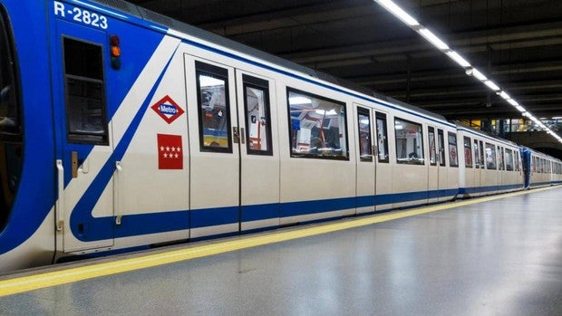 La línea 8 de Metro reabre este sábado, tres días antes de lo previsto, tras finalizar sus obras