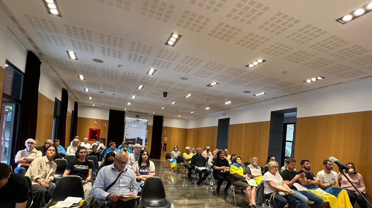 Pleno del Distrito de Nou Barris, donde se aprobó la propuesta para crear la plaza en honor a Ucrania