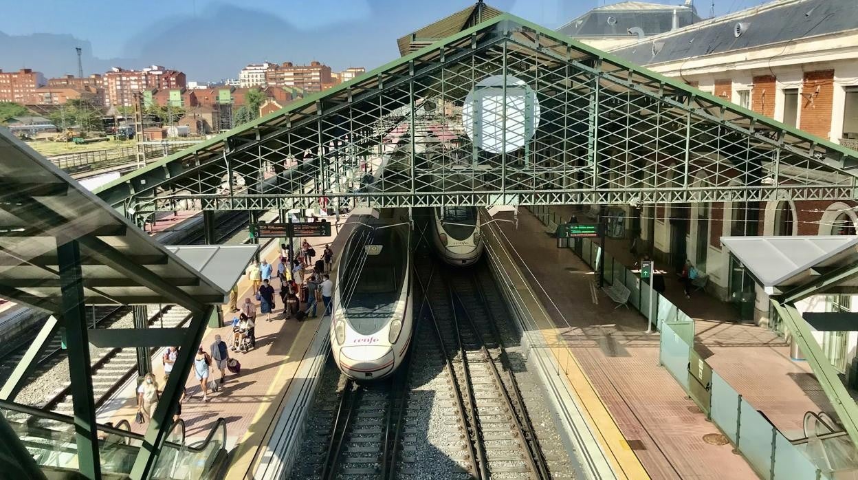 Estación de trenes del Norte en Valladolid