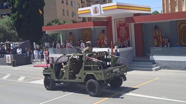 El Netón de los 'boinas verdes' o el avión Pilatus, novedades en el desfile del Día de las Fuerzas Armadas