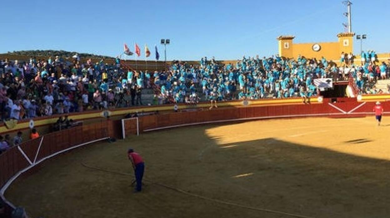 Plaza de toros de Cenicientos, cuya gestión, por parte de la alcaldesa, será investigada