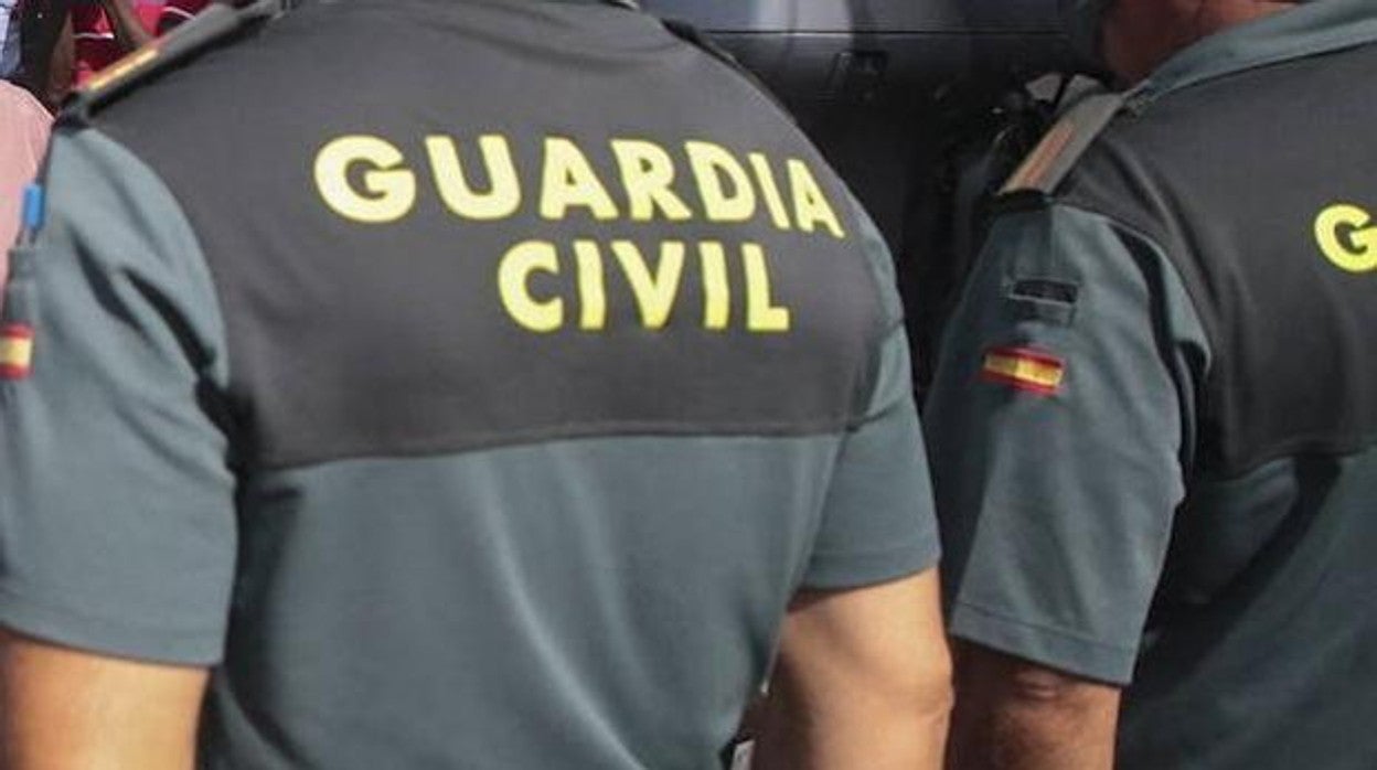 Agntes de la Guardia Civil