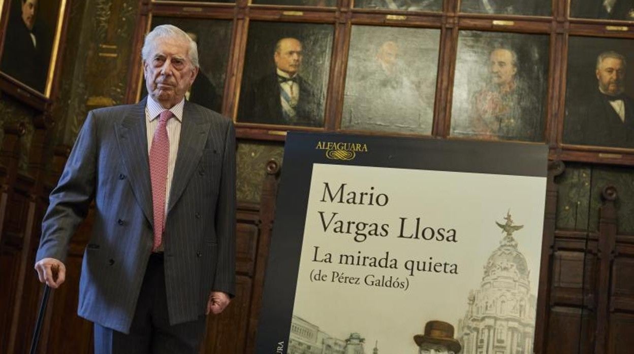 Imagen de archivo del escritor Mario Vargas Llosa durante la presentación de su libro 'La mirada quieta'