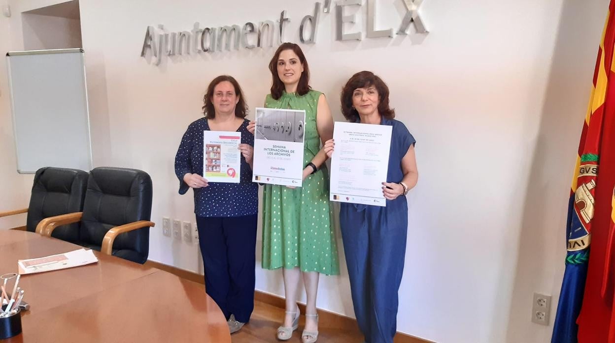 Presentación en el Ayuntamiento de Elche de las actividades programadas por el Gil-Albert