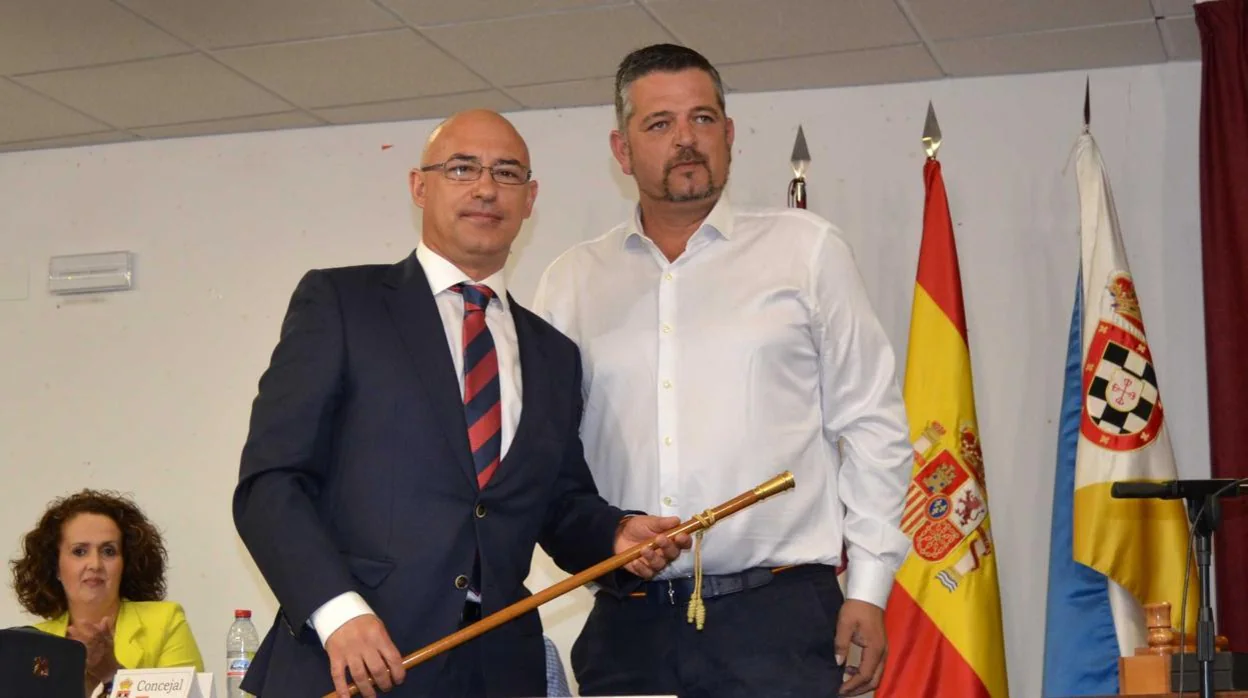 Alfonso Lozano Megía, de Ciudadanos, coge el relevo a José Calzada como nuevo alcalde de Viso del Marqués