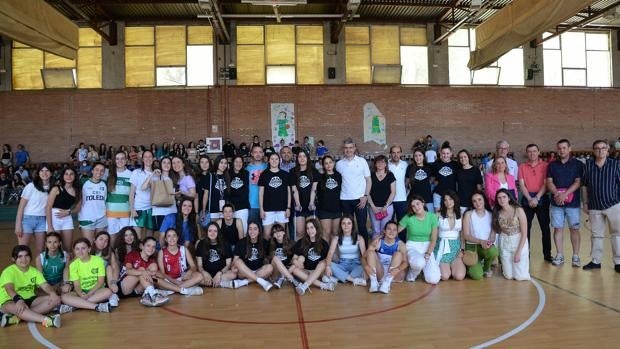 Álvaro Gutiérrez felicita al Club de Baloncesto CEI Toledo por su buena temporada y merecidos triunfos