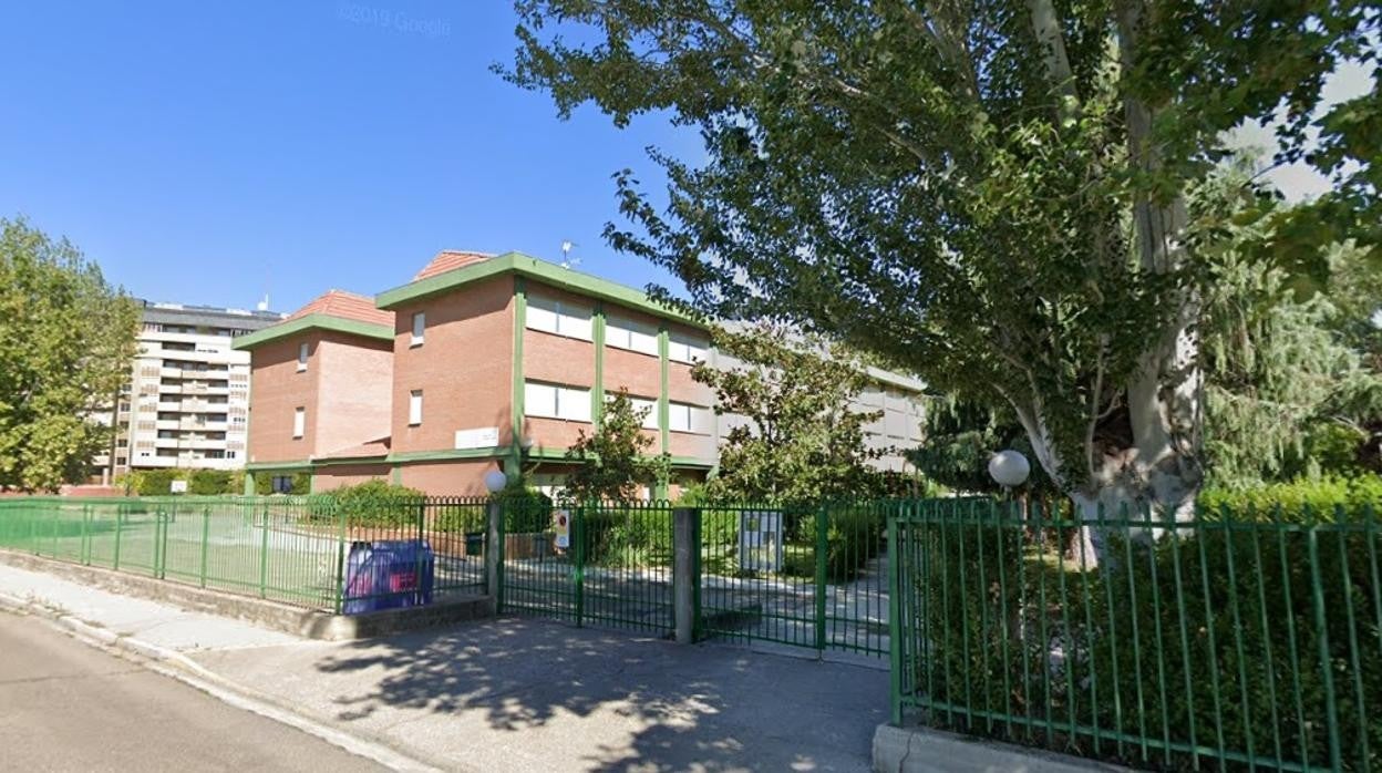 Los hechos ocurrieron en el patio del colegio Jorge Guillen en el barrio de Arturo Eyries