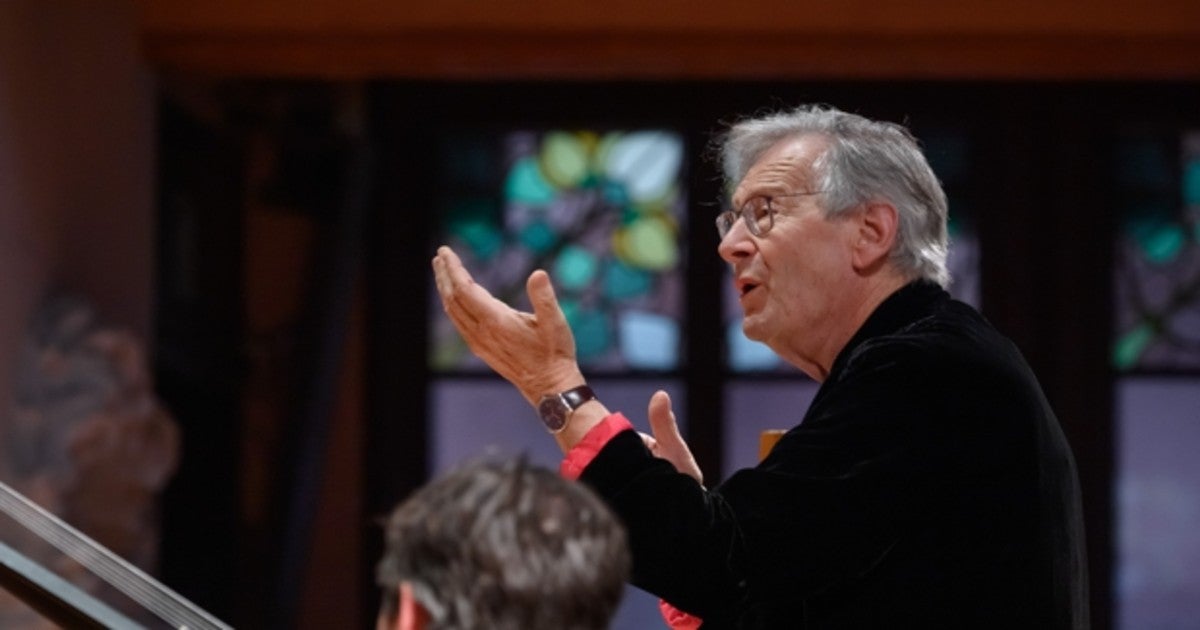 John Eliot Gardiner durante un concierto en el Palau de la Música