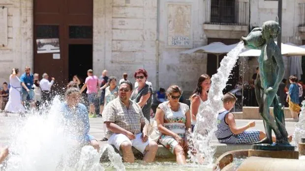 Alerta por calor extremo: listado de municipios valencianos en nivel rojo por altas temperaturas