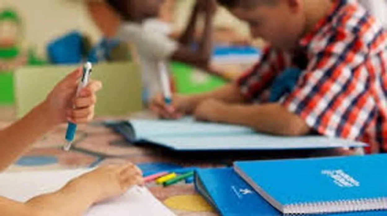 Educación destaca el descenso de la tasa de abandono escolar en Castilla-La Mancha hasta un 15,5% en 2021
